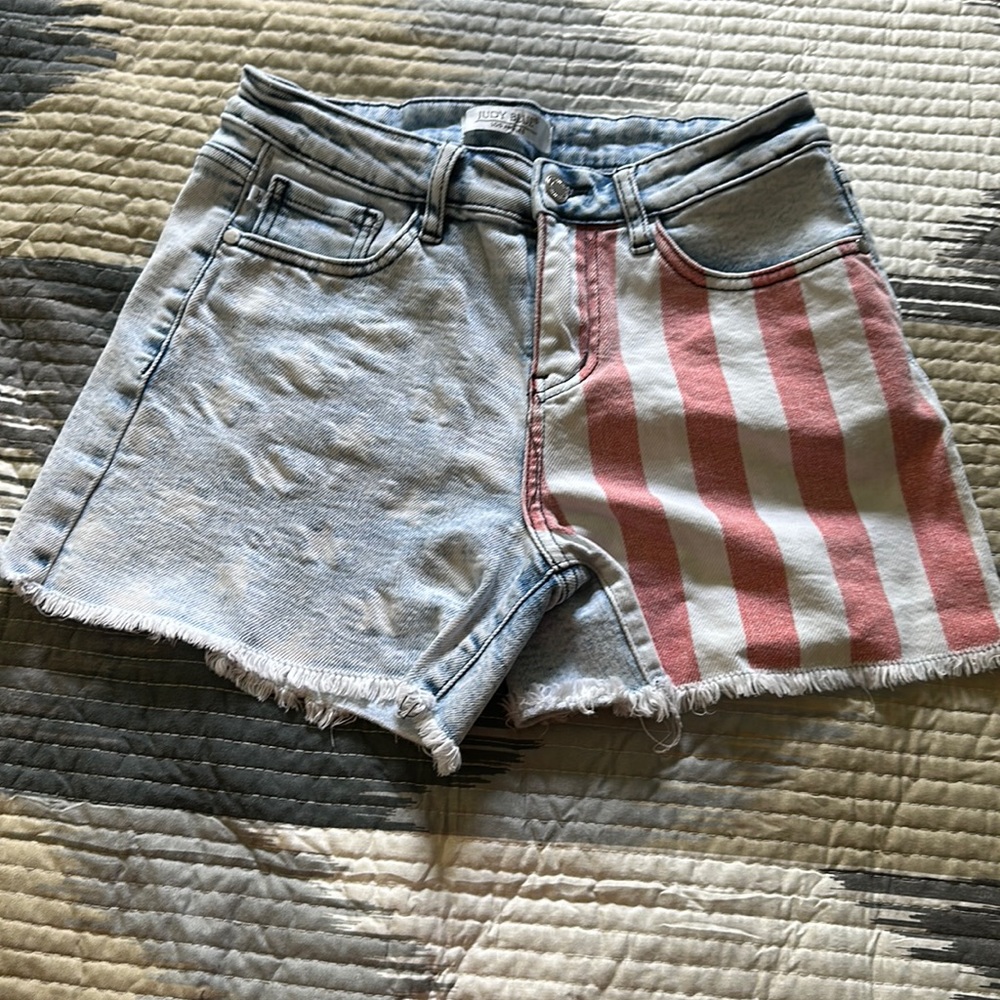 Judy Blue Los Angeles shorts